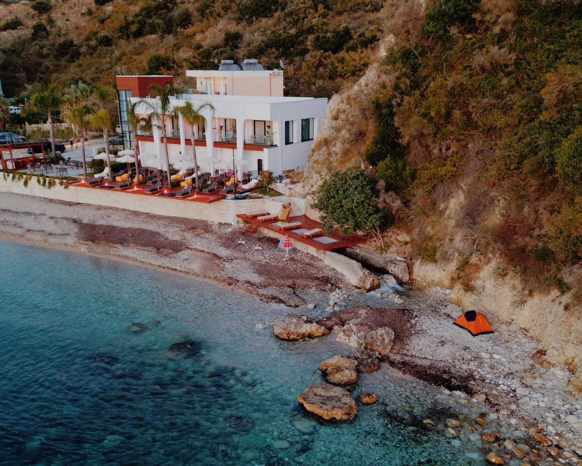 Oniro By Iliria Palace (Adults Only) Himare Eksteriør bilde